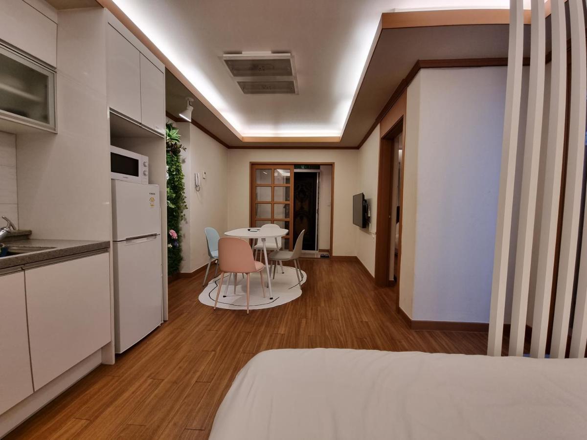 Complace H Сеул Экстерьер фото
